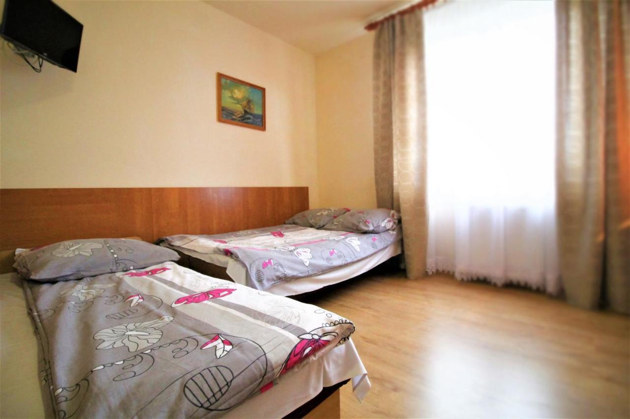 Michalek W Rowach Bed & Breakfast Рови Екстериор снимка
