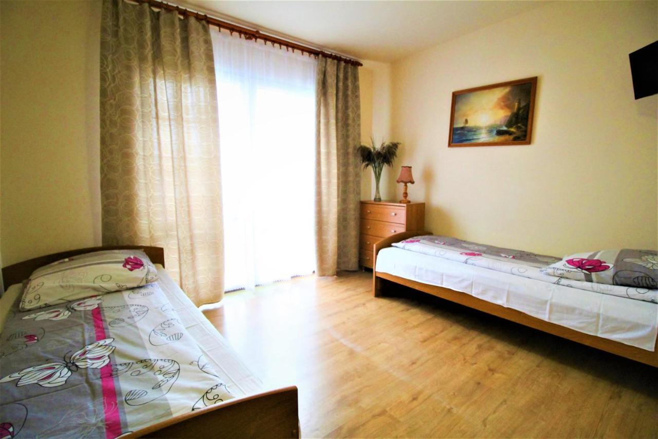 Michalek W Rowach Bed & Breakfast Рови Екстериор снимка